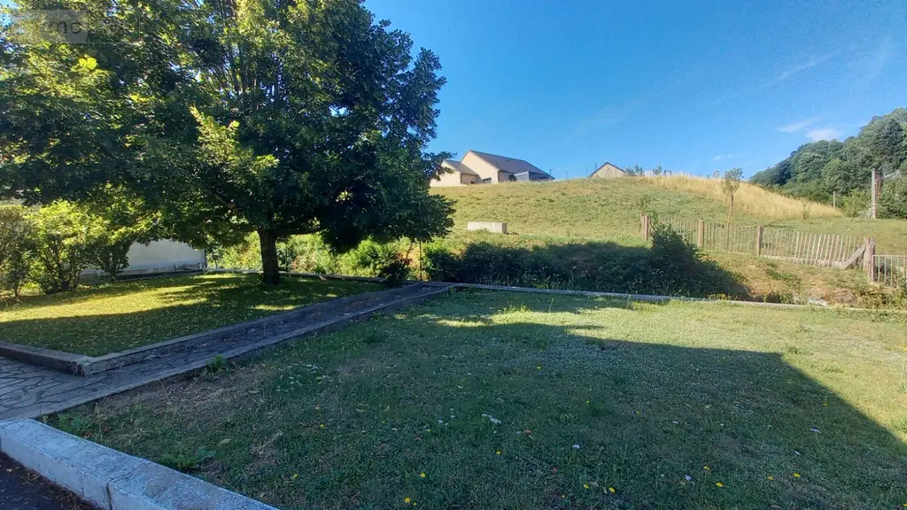 Maison a vendre Thiézac 15800 Cantal 15 107 m2 6 pièces 127700 euros MG/2567 012