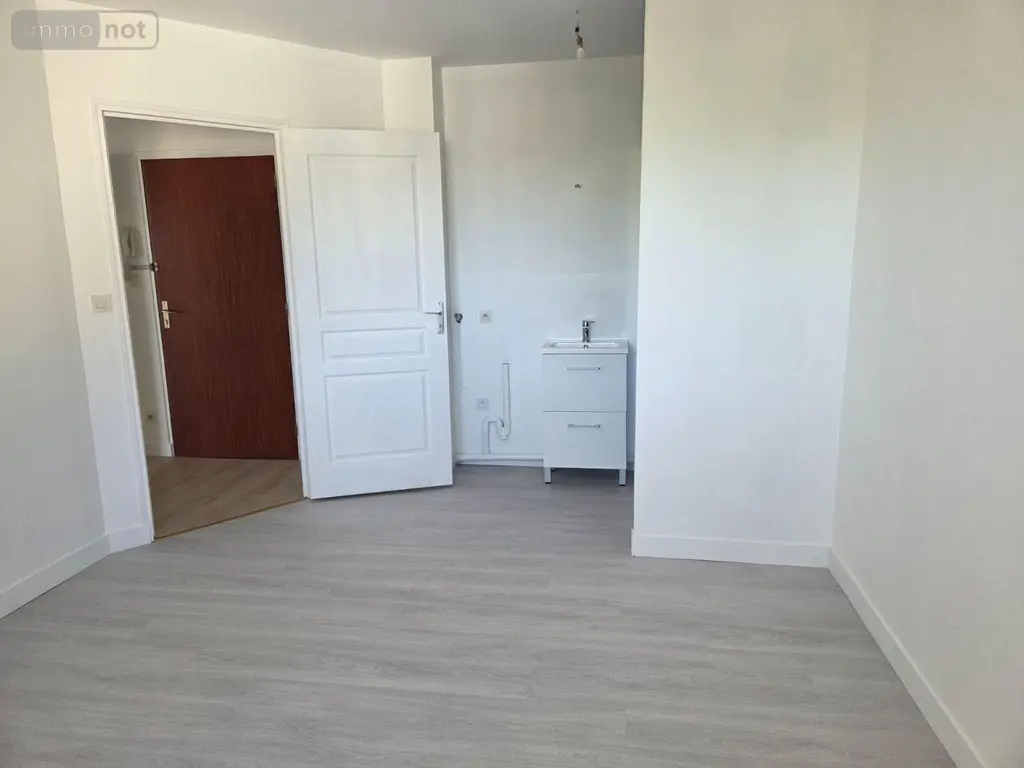 Appartement a vendre Mayenne 53100 Mayenne 53 49 m2 2 pièces 115500 euros 53075/FC29A 011