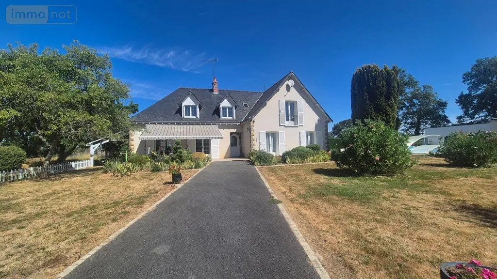 Maison a vendre Neuvy-Saint-Sépulchre 36230 Indre 36 210 m2 8 pièces 249600 euros CG/451 002