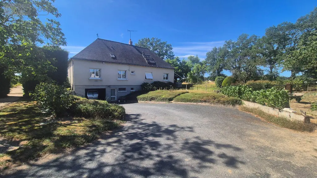 Maison a vendre Neuvy-Saint-Sépulchre 36230 Indre 36 210 m2 8 pièces 249600 euros CG/451 006