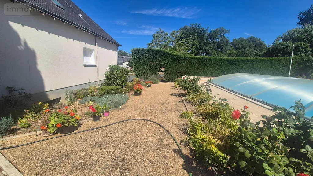 Maison a vendre Neuvy-Saint-Sépulchre 36230 Indre 36 210 m2 8 pièces 249600 euros CG/451 018