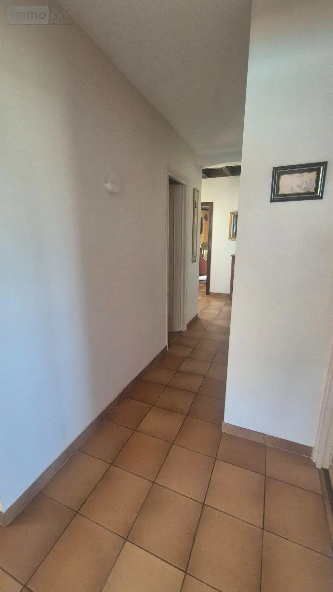 Maison a vendre Neuvy-Saint-Sépulchre 36230 Indre 36 210 m2 8 pièces 249600 euros CG/451 046