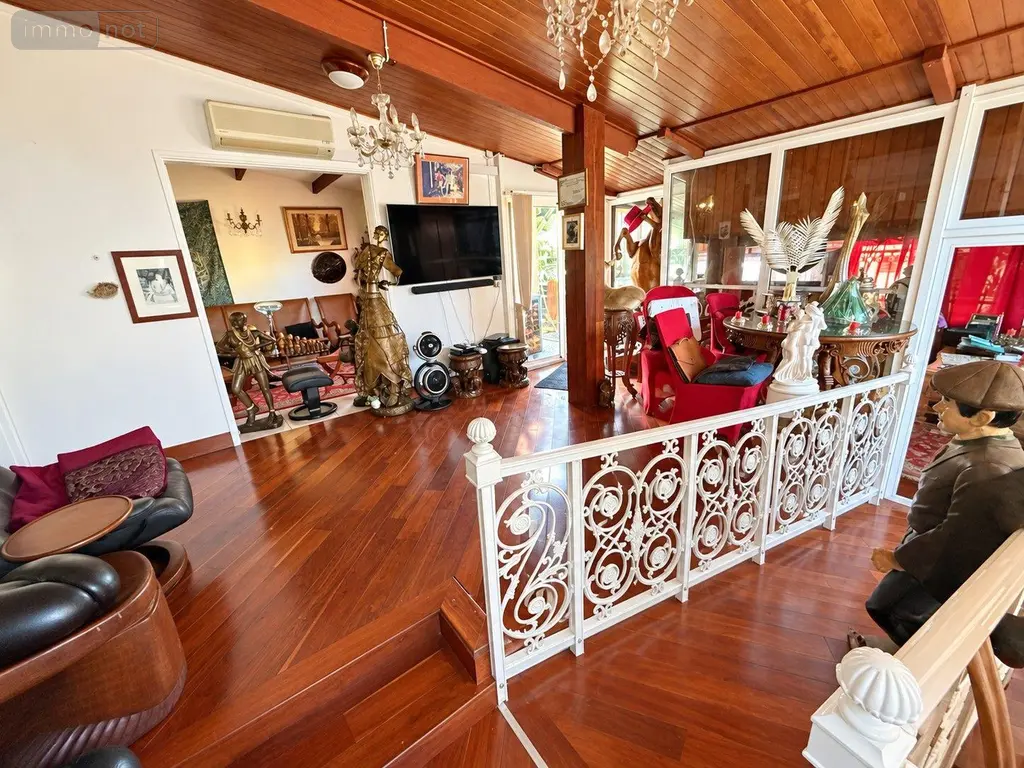 Maison a vendre Saint-Paul 97434 La Réunion 974 147 m2 5 pièces 723500 euros 97405/310 020