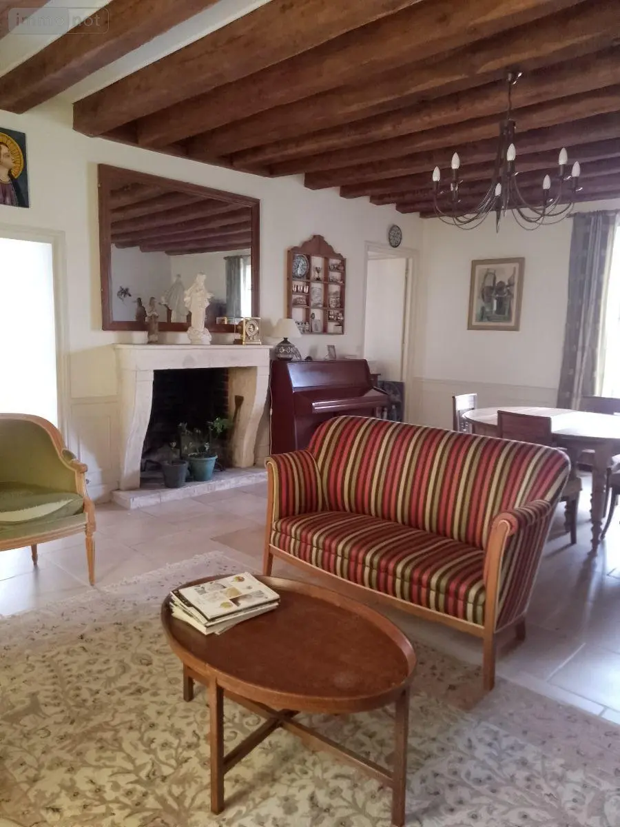 Maison a vendre Primelles 18400 Cher 18 192 m2 9 pièces 272480 euros 11813/1539 004