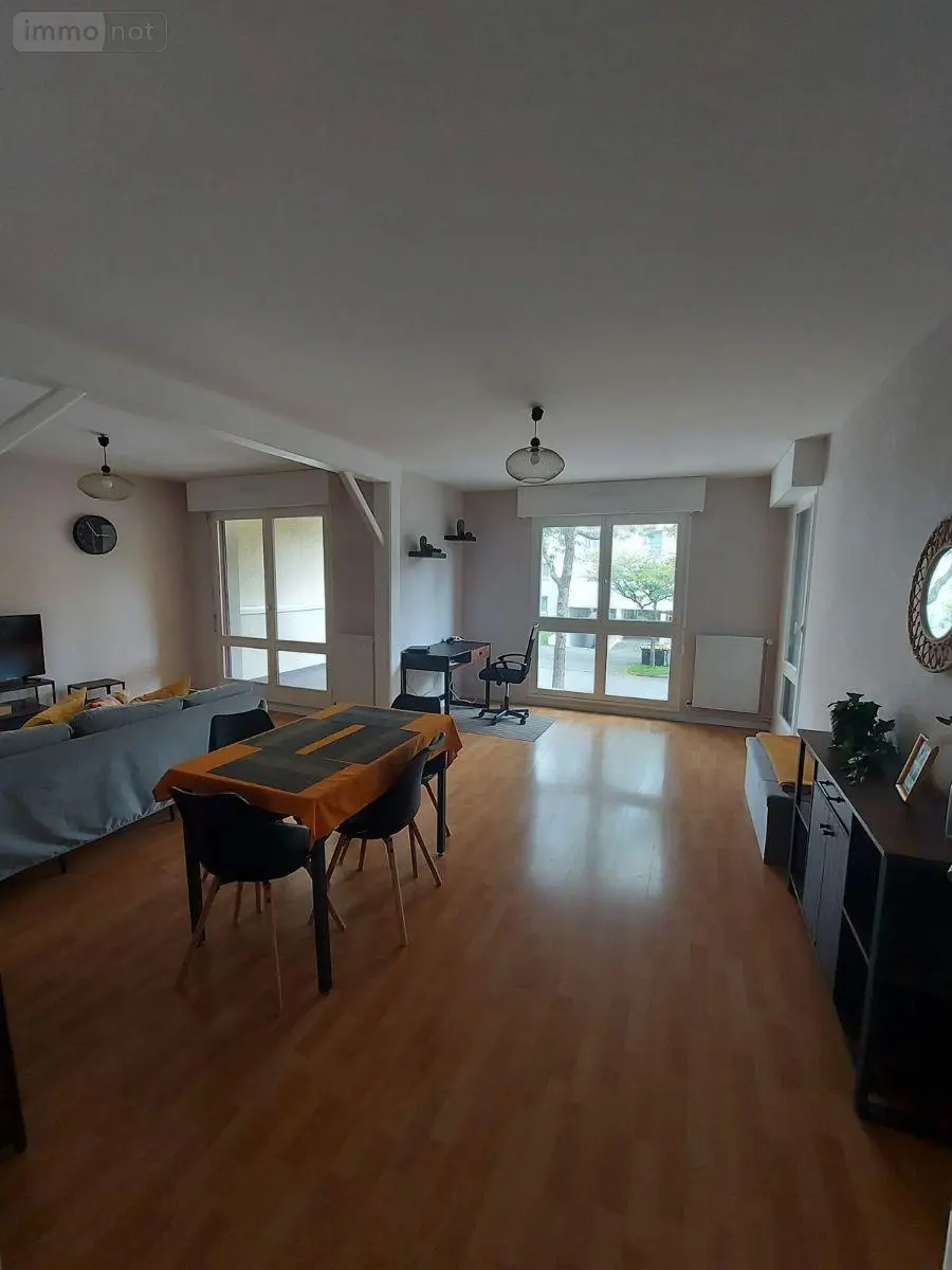 Appartement a vendre Rennes 35000 Ille-et-Vilaine 35 75 m2 3 pièces 230000 euros 11793/24 002