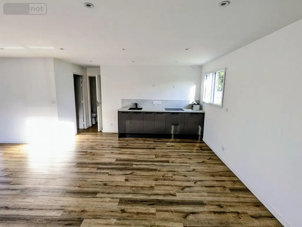 Location fonds et murs commerciaux Bréal-sous-Montfort 35310 Ille-et-Vilaine 35 80 m2 800 euros 35129-6970 002