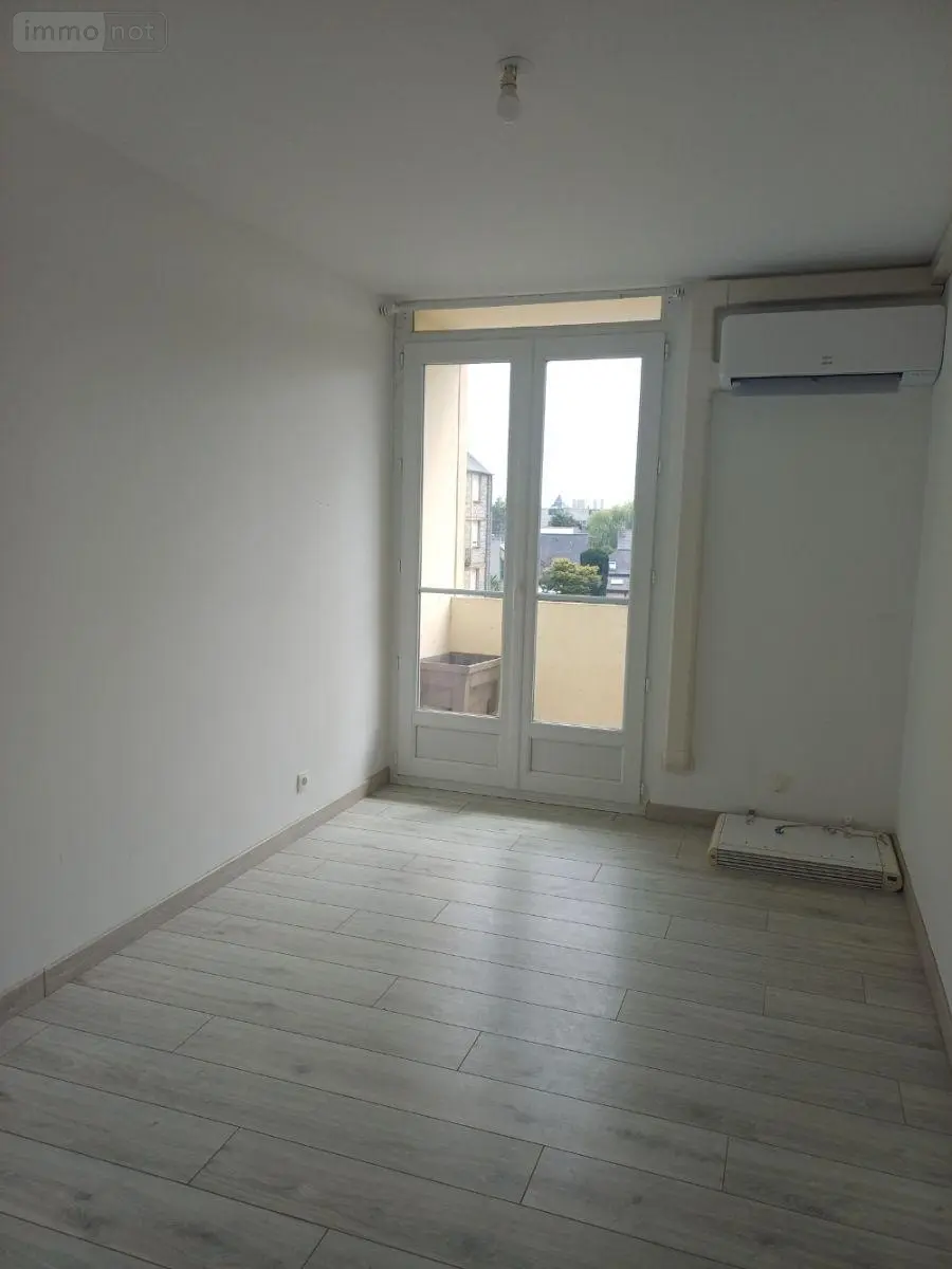 Appartement a vendre Dinan 22100 Côtes-d'Armor 22 61 m2 3 pièces 188460 euros 037/992 011