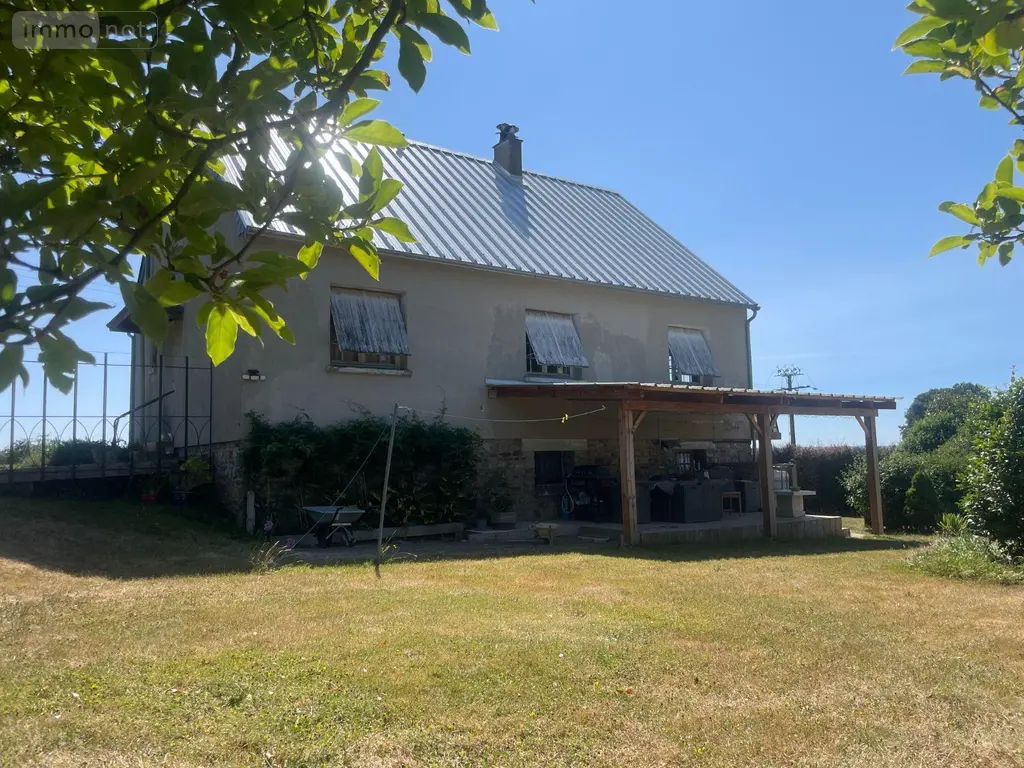 Maison a vendre Saint-Aubin-du-Désert 53700 Mayenne 53 137 m2 5 pièces 161392 euros 12703/3764 002