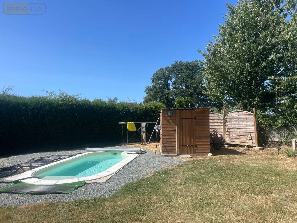 Maison a vendre Saint-Aubin-du-Désert 53700 Mayenne 53 137 m2 5 pièces 161392 euros 12703/3764 004
