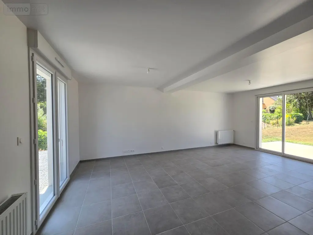 Location maison Rieux 56350 Morbihan 56 90 m2 5 pièces 890 euros L1398 002