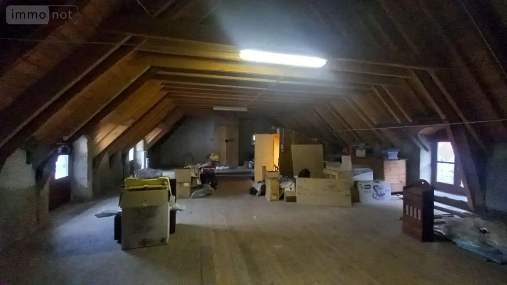Maison a vendre Murat 15300 Cantal 15 200 m2 260000 euros FG/2572 005