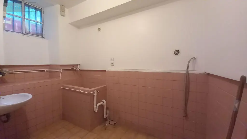 Maison a vendre Murat 15300 Cantal 15 200 m2 260000 euros FG/2572 014