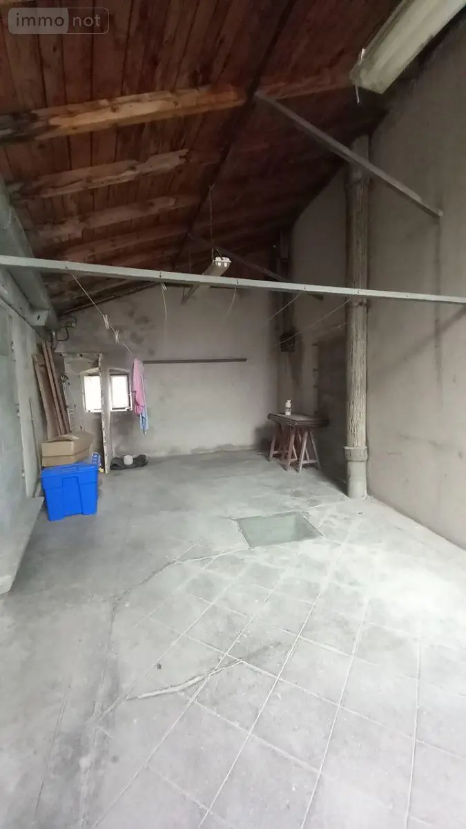 Maison a vendre Murat 15300 Cantal 15 200 m2 260000 euros FG/2572 017