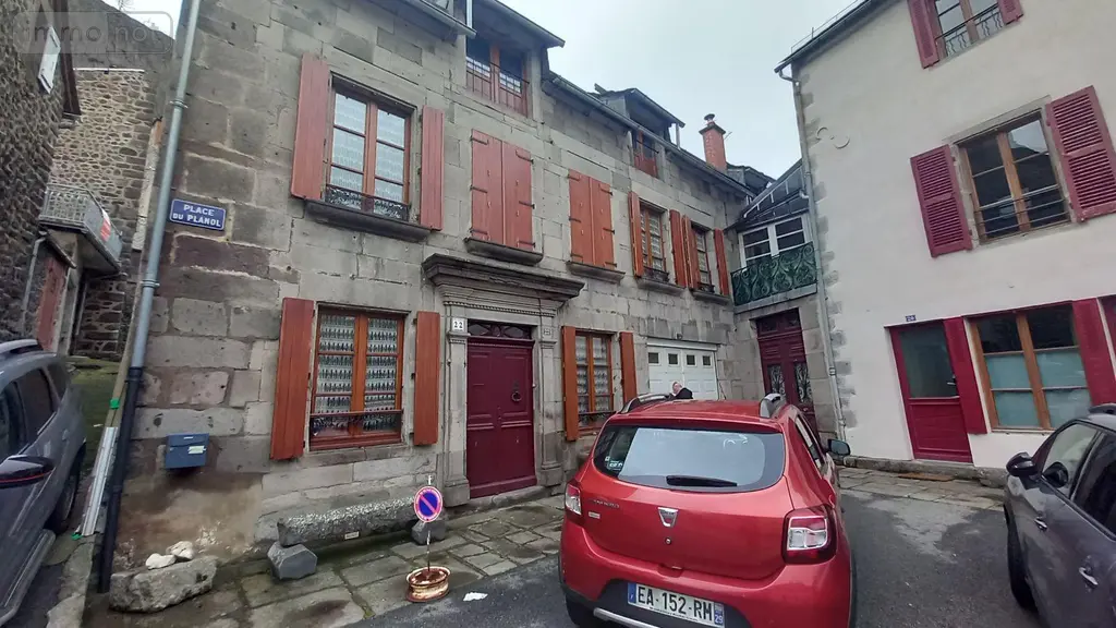 Maison a vendre Murat 15300 Cantal 15 200 m2 260000 euros FG/2572 002