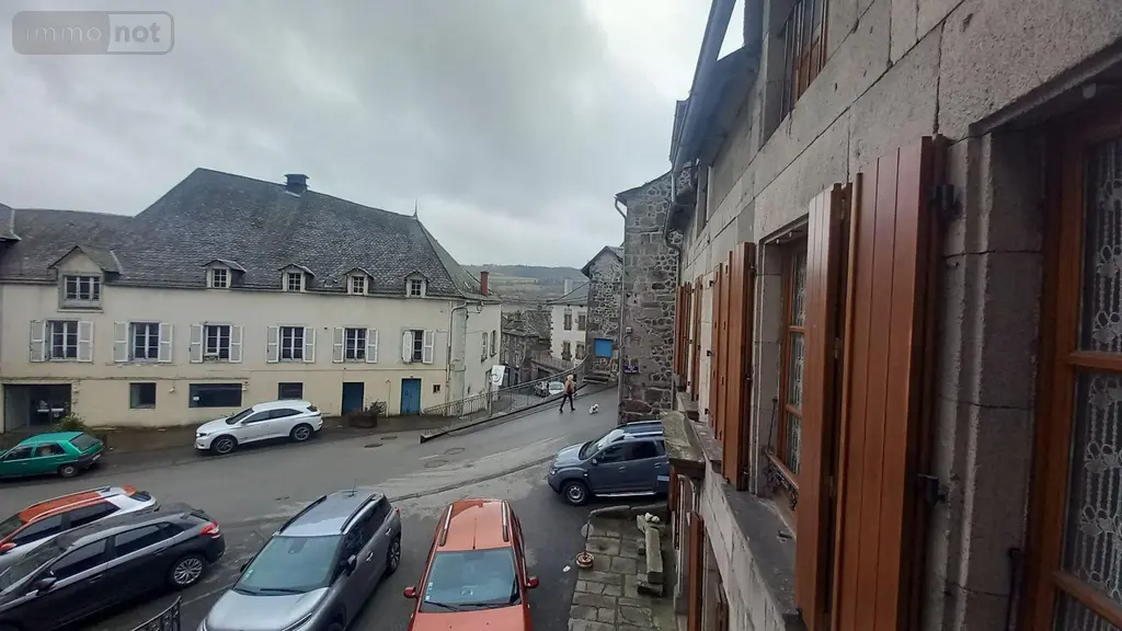 Maison a vendre Murat 15300 Cantal 15 200 m2 260000 euros FG/2572 026