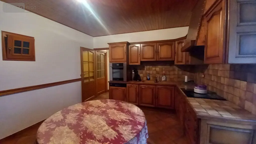 Maison a vendre Murat 15300 Cantal 15 200 m2 260000 euros FG/2572 023