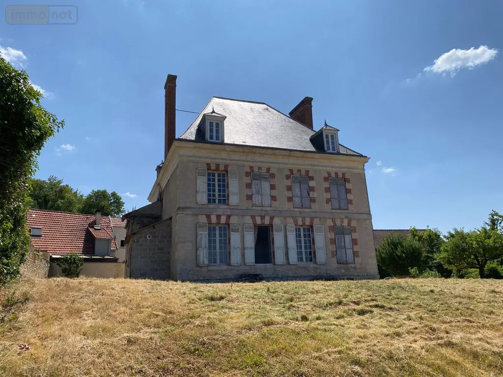Propriete a vendre Mareuil-le-Port 51700 Marne 51 330 m2 241500 euros 51029-514 003
