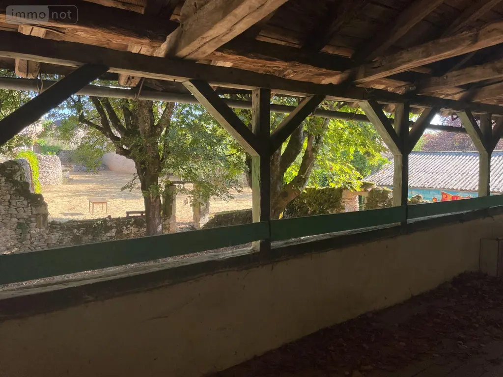 Propriete a vendre Assier 46320 Lot 46 330 m2 13 pièces 158000 euros 46030/PROP/585 011