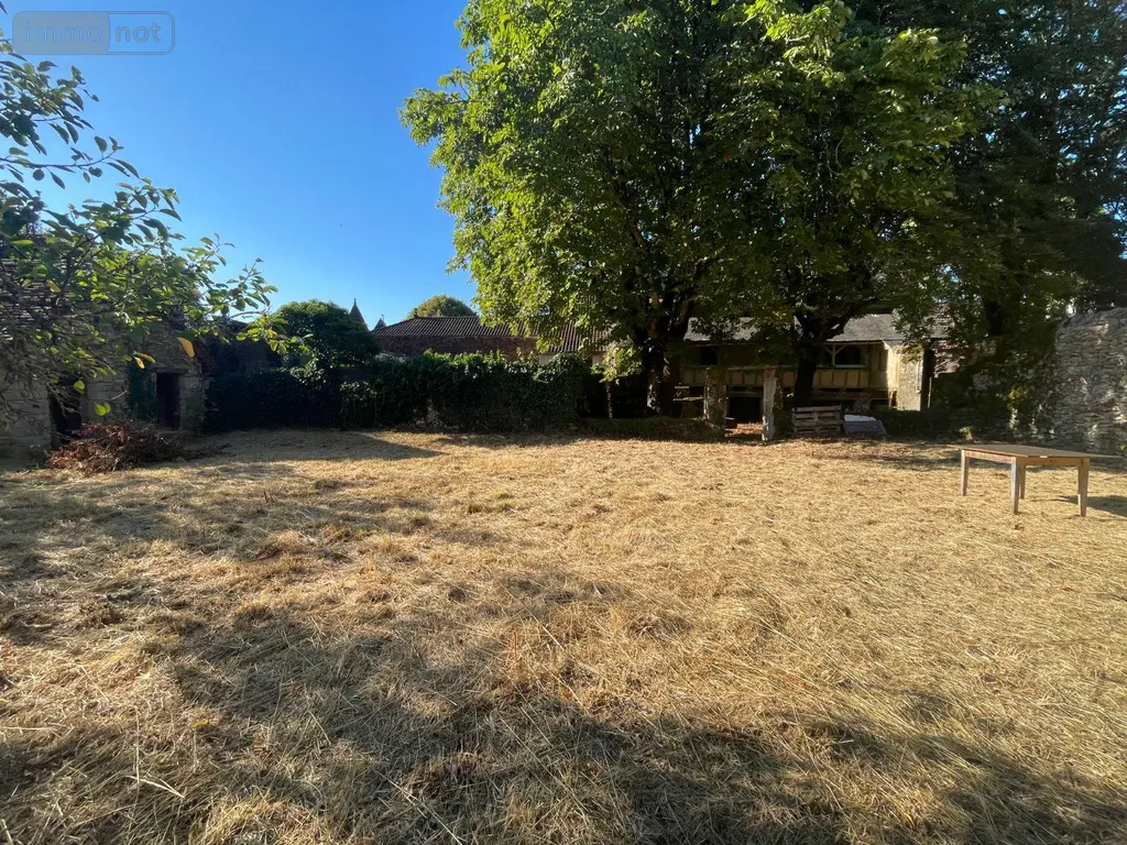 Propriete a vendre Assier 46320 Lot 46 330 m2 13 pièces 158000 euros 46030/PROP/585 006
