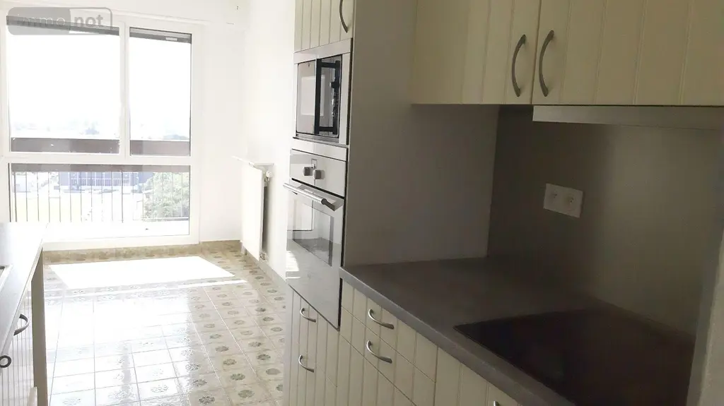 Appartement a vendre Rennes 35000 Ille-et-Vilaine 35 69 m2 3 pièces 166300 euros 010/2272 C 004