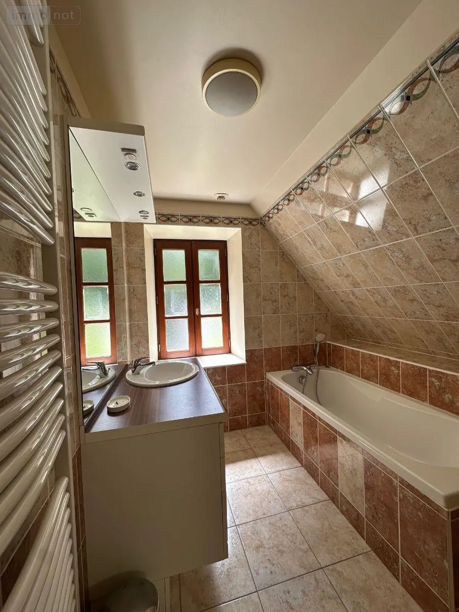 Location maison Saint-Pardoux-le-Neuf 19200 Corrèze 19 96 m2 4 pièces 865 euros 10817/263 005