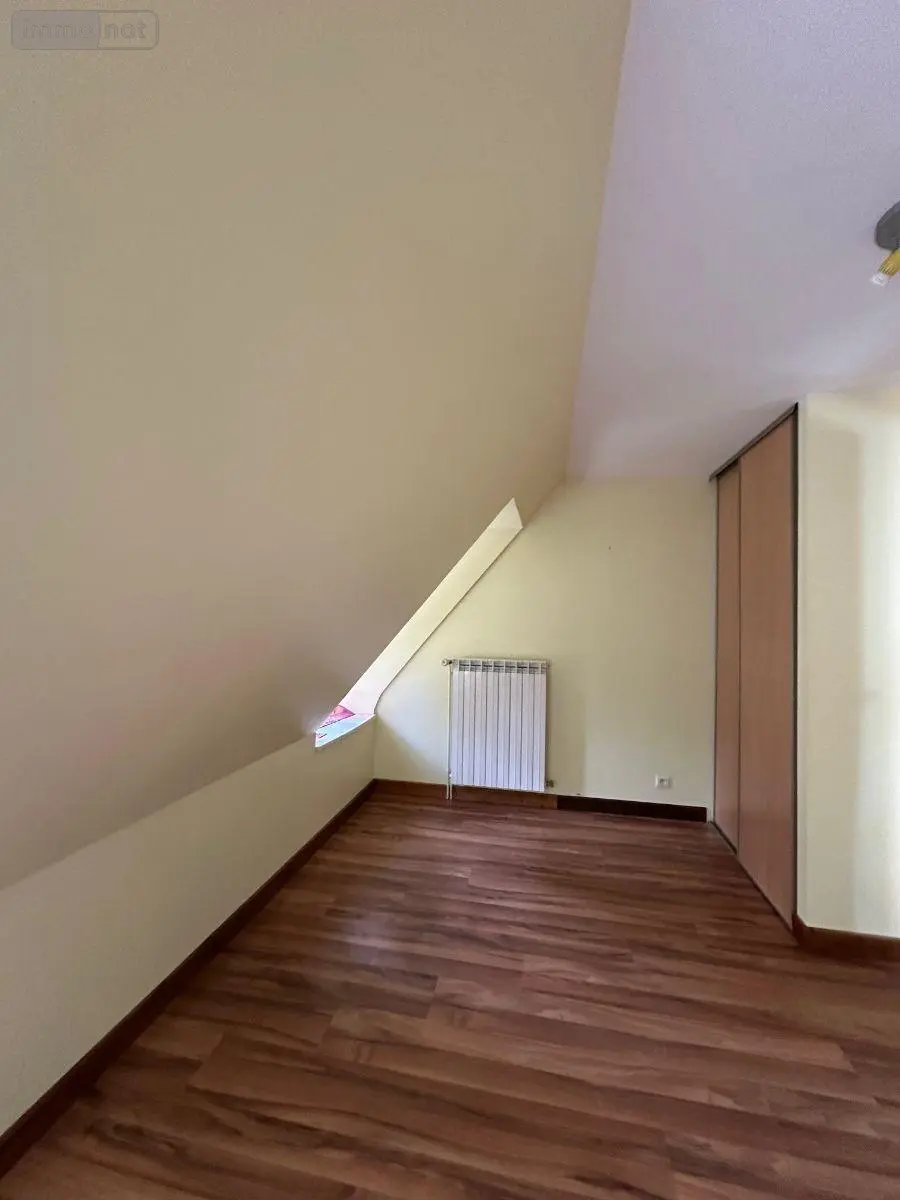 Location maison Saint-Pardoux-le-Neuf 19200 Corrèze 19 96 m2 4 pièces 865 euros 10817/263 007