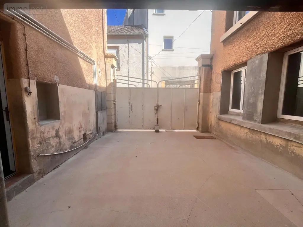 Immeuble de rapport a vendre Verzy 51380 Marne 51 360 m2 298000 euros 51083/VENT/992 003