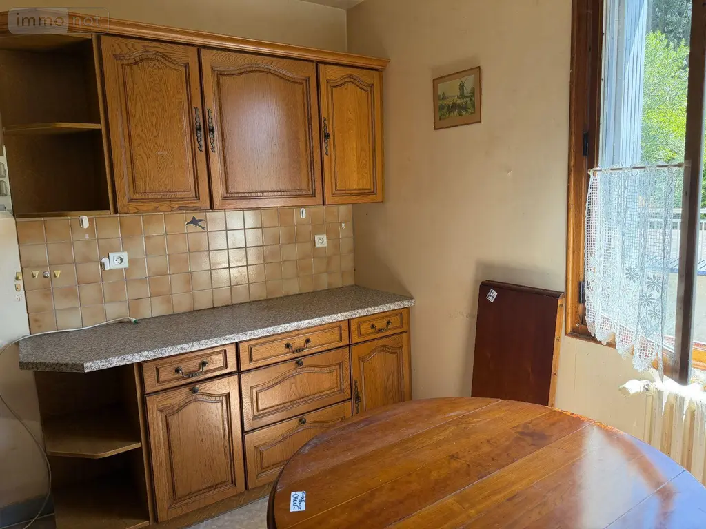 Maison a vendre Saint-Martin-Valmeroux 15140 Cantal 15 213 m2 8 pièces 139920 euros 15060/1285 006