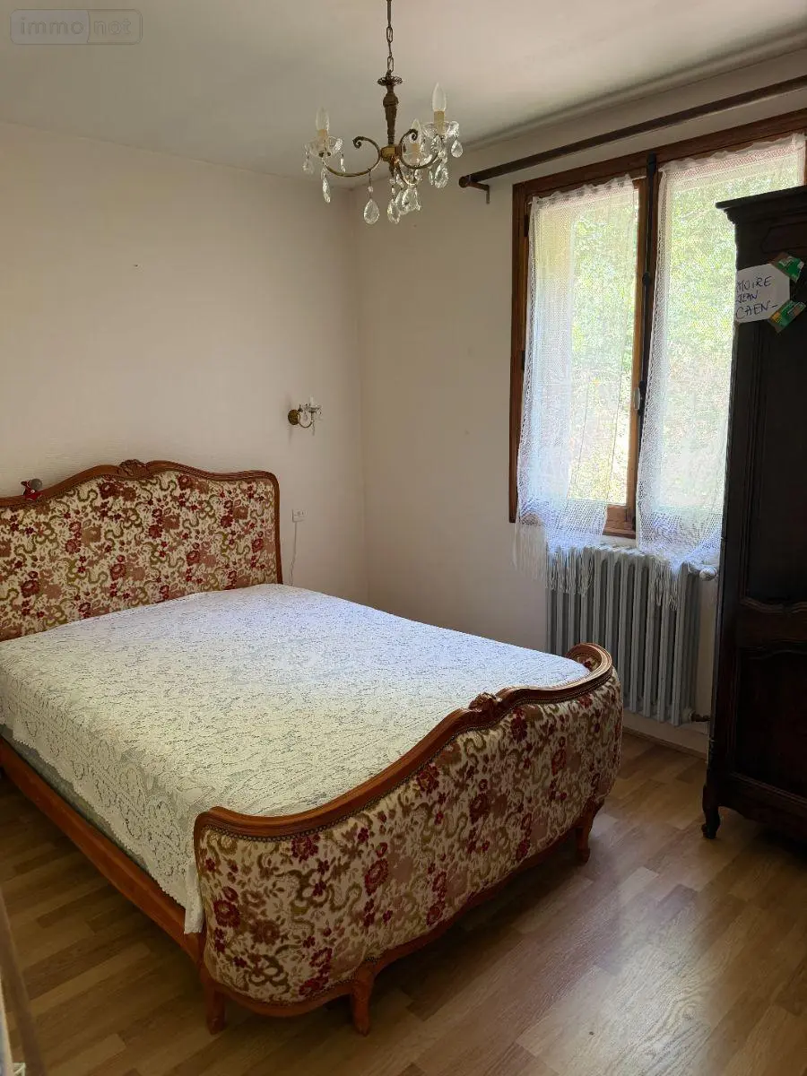 Maison a vendre Saint-Martin-Valmeroux 15140 Cantal 15 213 m2 8 pièces 139920 euros 15060/1285 010