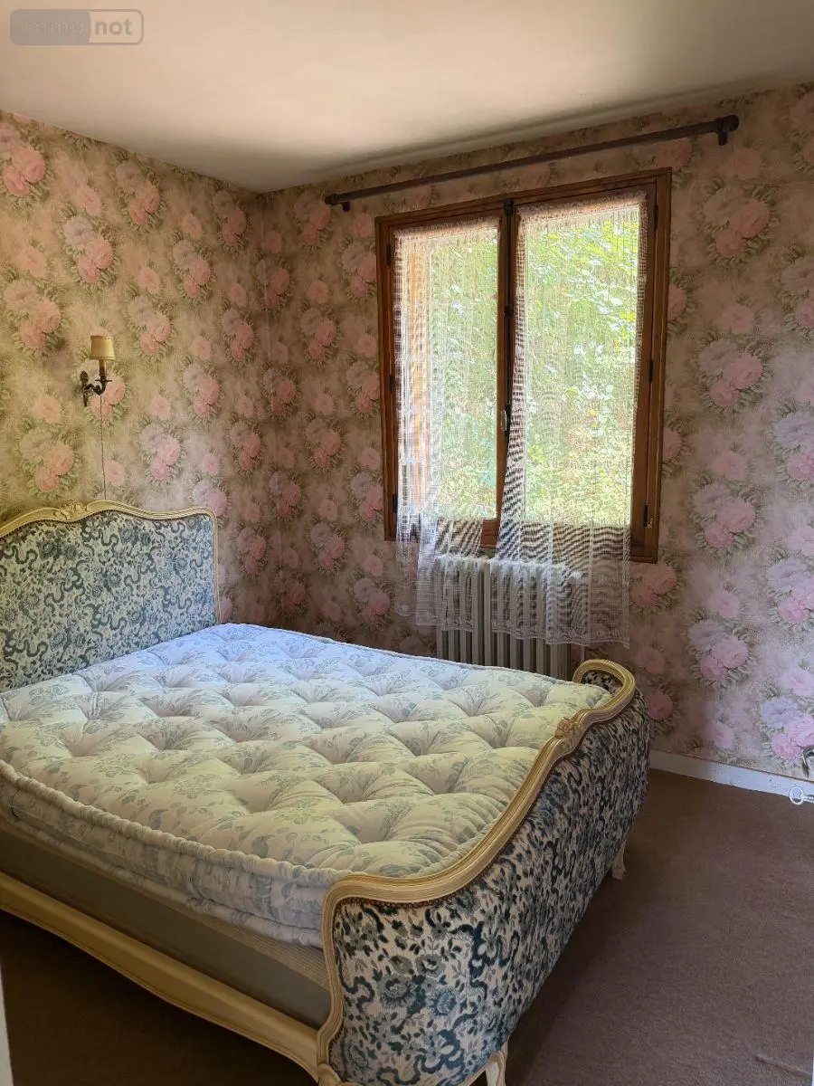 Maison a vendre Saint-Martin-Valmeroux 15140 Cantal 15 213 m2 8 pièces 139920 euros 15060/1285 011