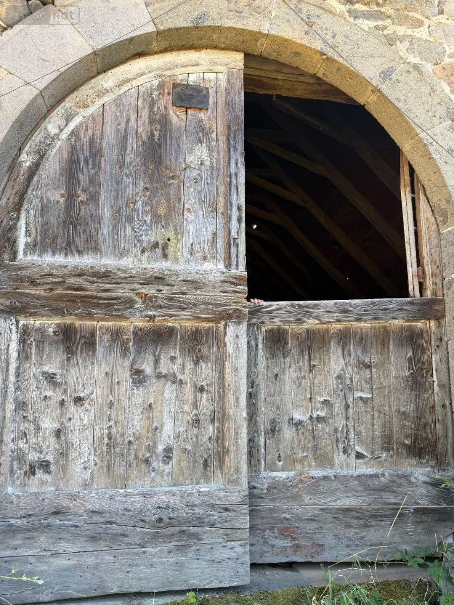 Divers a vendre Saint-Martin-Valmeroux 15140 Cantal 15 84800 euros 15060/1286 005