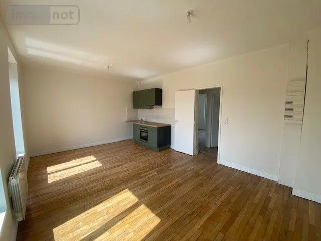 Location appartement Condé-en-Normandie 14110 Calvados 14 44 m2 3 pièces 468 euros 14085-3712 003