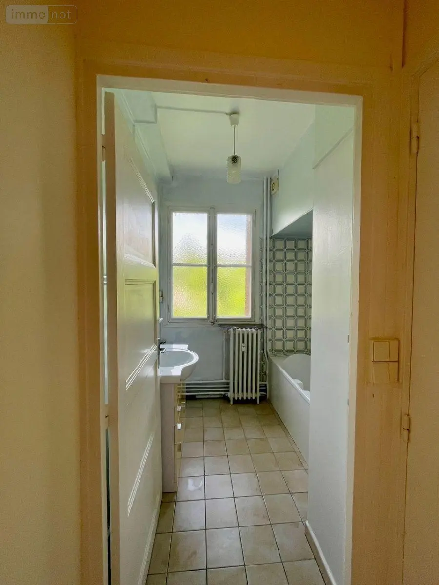 Appartement a vendre Le Creusot 71200 Saône-et-Loire 71 93 m2 121400 euros 13744/335 012