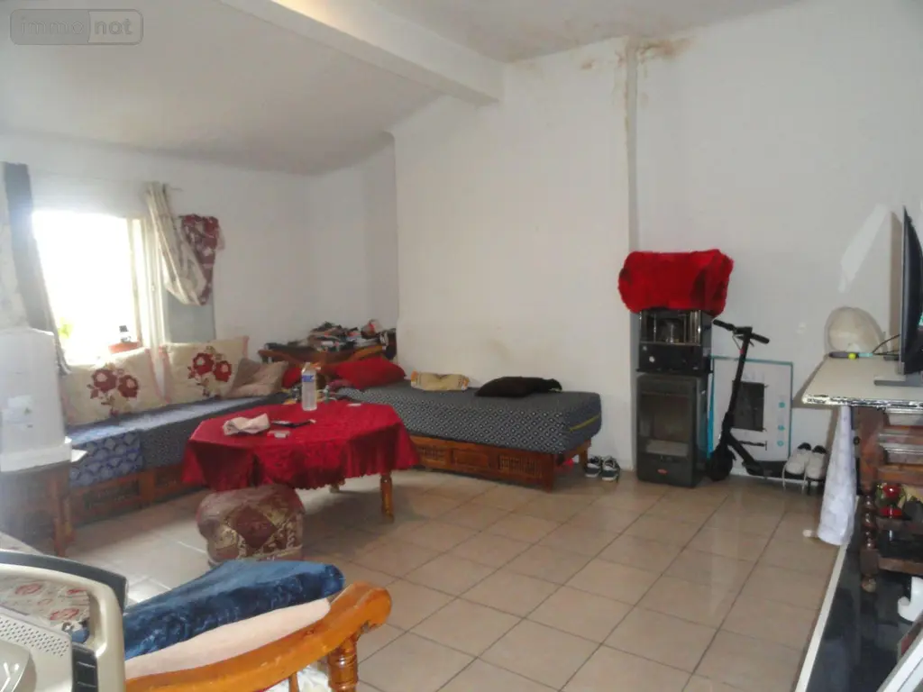 Immeuble de rapport a vendre Saint-Gilles 30800 Gard 30 130 m2 5 pièces 180250 euros 11411/458 003