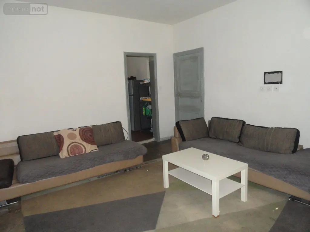 Immeuble de rapport a vendre Saint-Gilles 30800 Gard 30 130 m2 5 pièces 180250 euros 11411/458 010