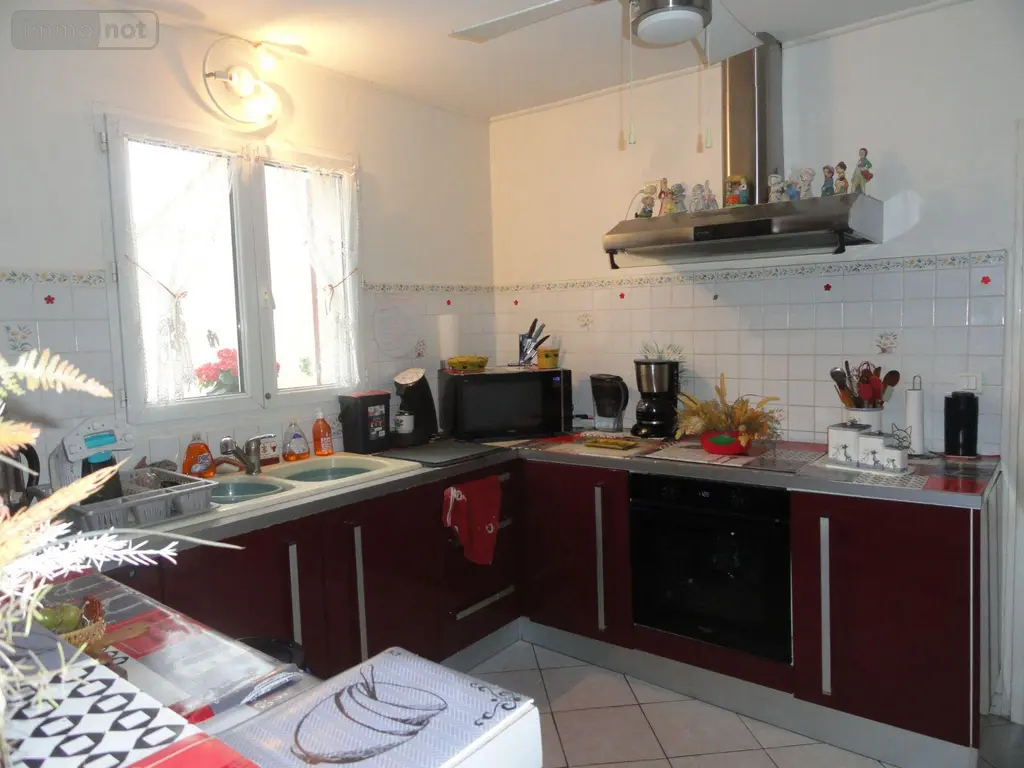 Maison a vendre Saint-Gilles 30800 Gard 30 76 m2 3 pièces 243800 euros 11411/459 004