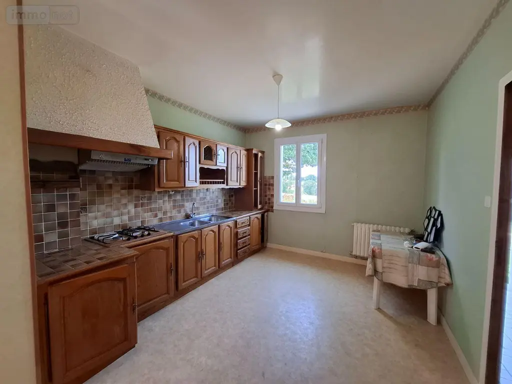 Maison a vendre Maël-Carhaix 22340 Côtes-d'Armor 22 101 m2 5 pièces 148400 euros 22075/MAIS1687 003