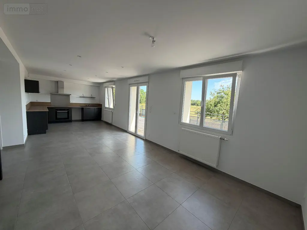 Location maison Maen Roch 35460 Ille-et-Vilaine 35 105 m2 1075 euros 155/184 006