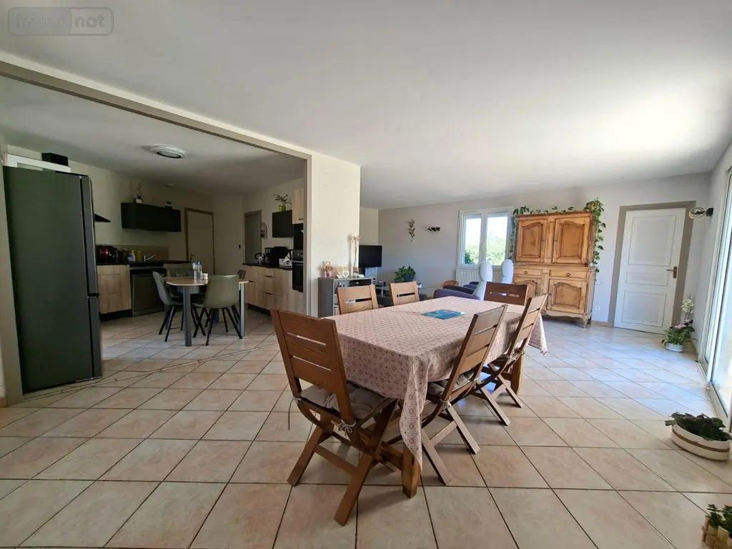 Maison a vendre Bressuire 79300 Deux-Sèvres 79 134 m2 6 pièces 287375 euros AGM 100** 005