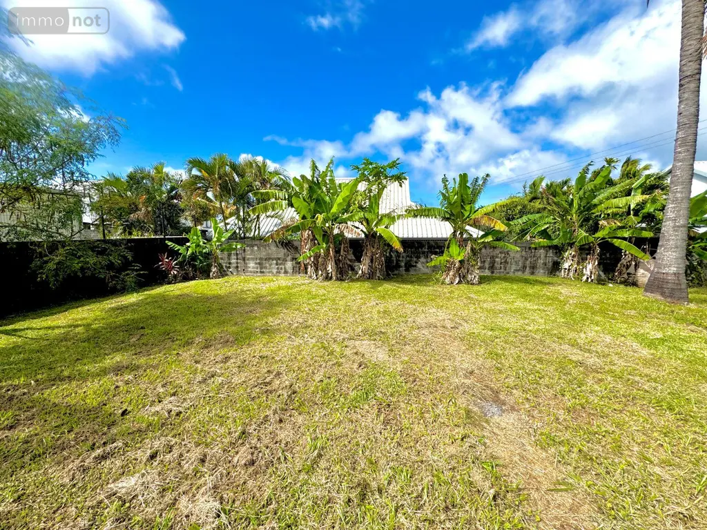 Terrain a batir a vendre Saint-André 97440 La Réunion 974 826 m2 209520 euros 97424/306 008