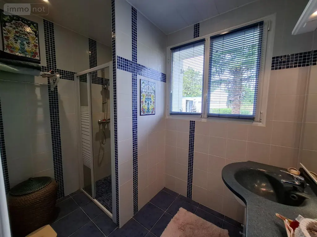 Maison a vendre Paule 22340 Côtes-d'Armor 22 135 m2 5 pièces 262500 euros 22075/MAIS1688 008