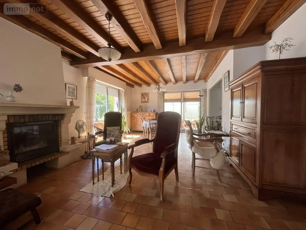 Maison a vendre Argentonnay 79150 Deux-Sèvres 79 170 m2 5 pièces 225750 euros AGM 101** 008