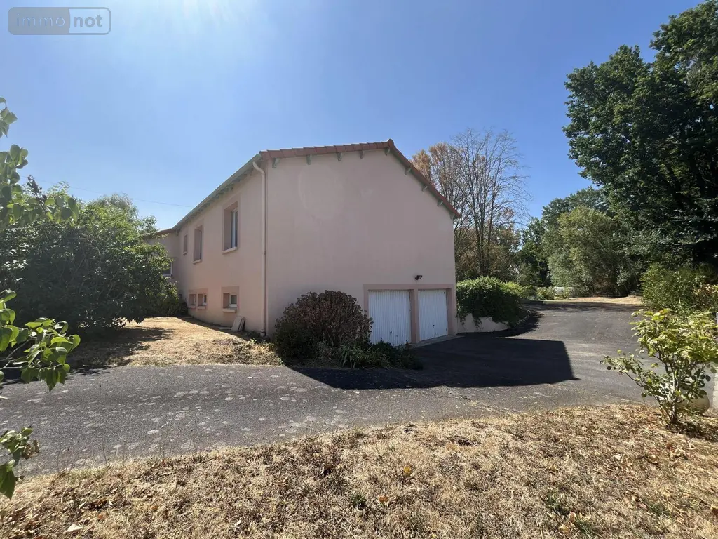 Maison a vendre Argentonnay 79150 Deux-Sèvres 79 170 m2 5 pièces 225750 euros AGM 101** 006