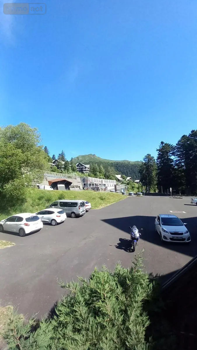 Appartement a vendre Murat 15300 Cantal 15 20 m2 1 pièce 55300 euros FG/2581 002