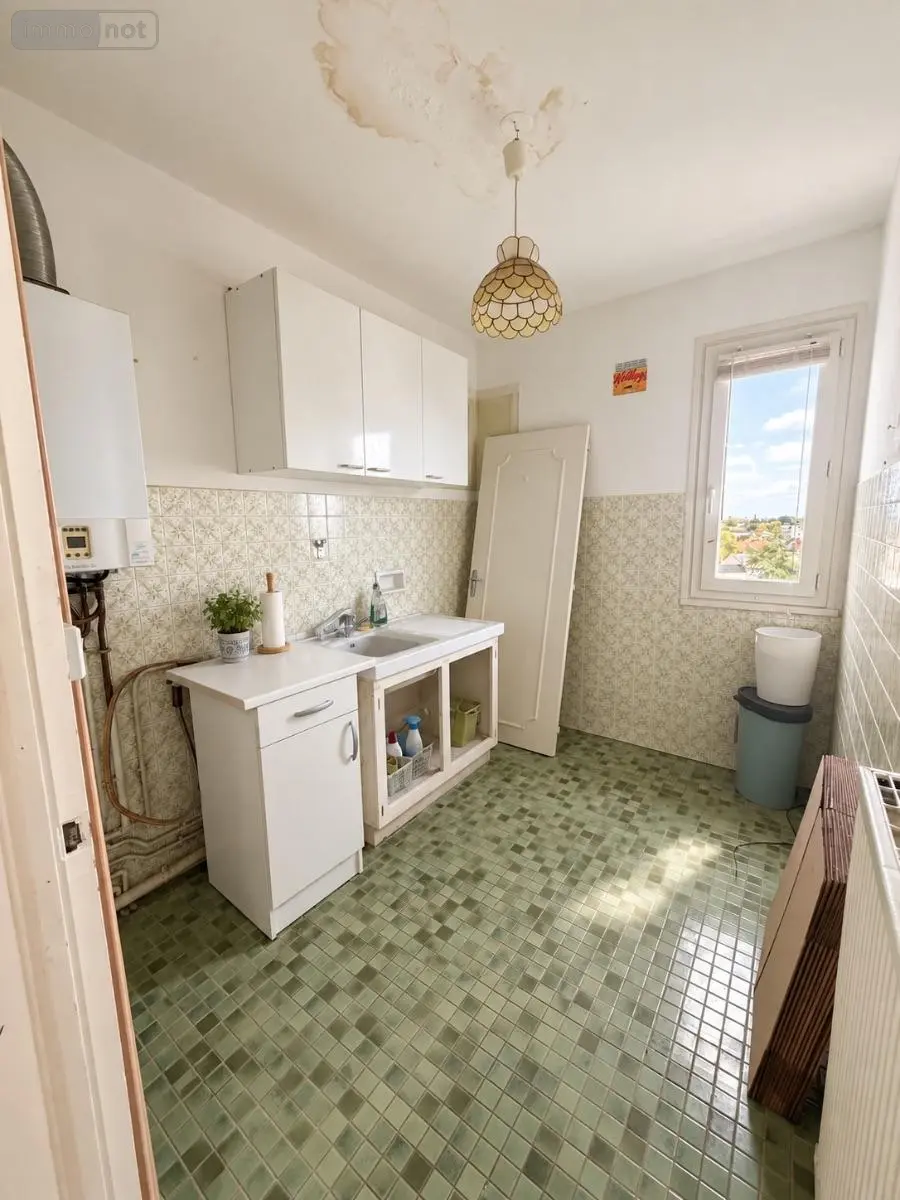 Appartement a vendre Saint-Cyr-sur-Loire 37540 Indre-et-Loire 37 29 m2 88500 euros 37049-156 002