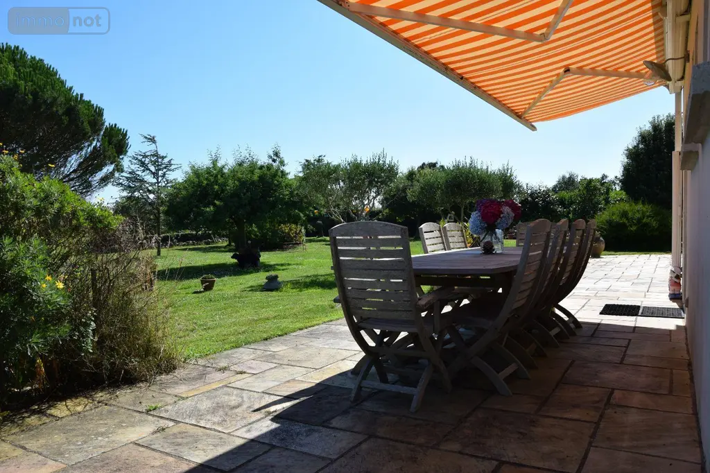 Propriete a vendre Trégunc 29910 Finistère 29 205 m2 8 pièces 744800 euros PROP/2003 033