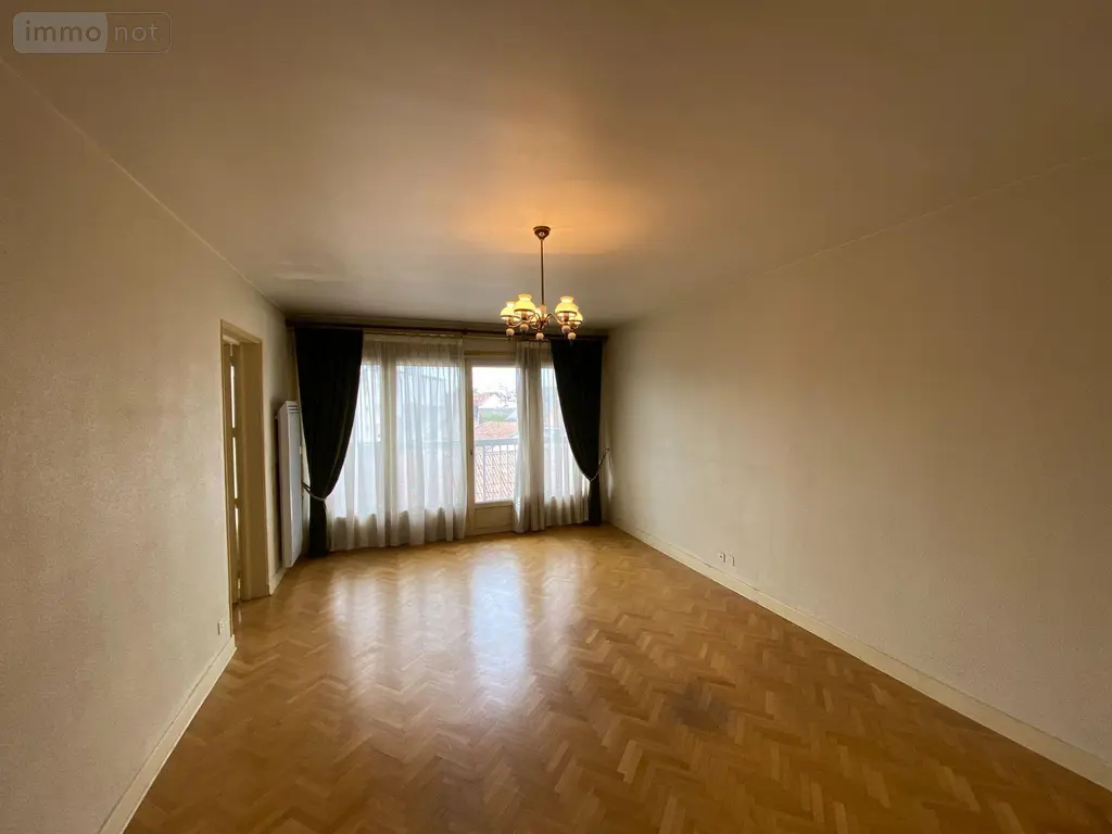 Appartement a vendre Aurillac 15000 Cantal 15 77 m2 5 pièces 116600 euros 15061-88 004