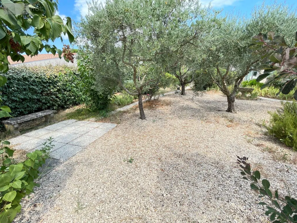 Maison a vendre Manosque 04100 Alpes-de-Haute-Provence 04 133 m2 4 pièces 449800 euros 025/1947 016