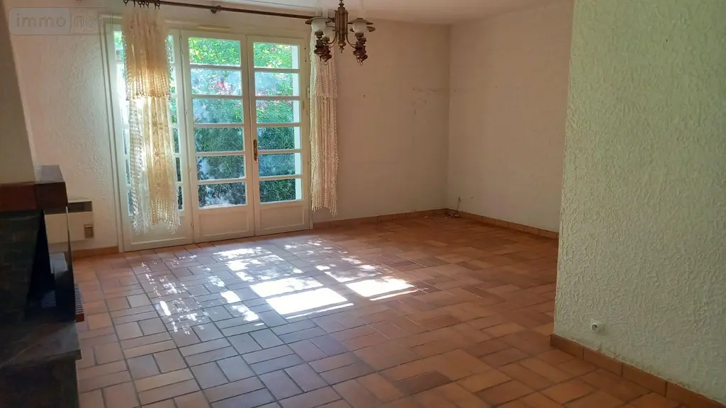 Maison a vendre Vic-sur-Cère 15800 Cantal 15 127 m2 159000 euros MG/2584 004