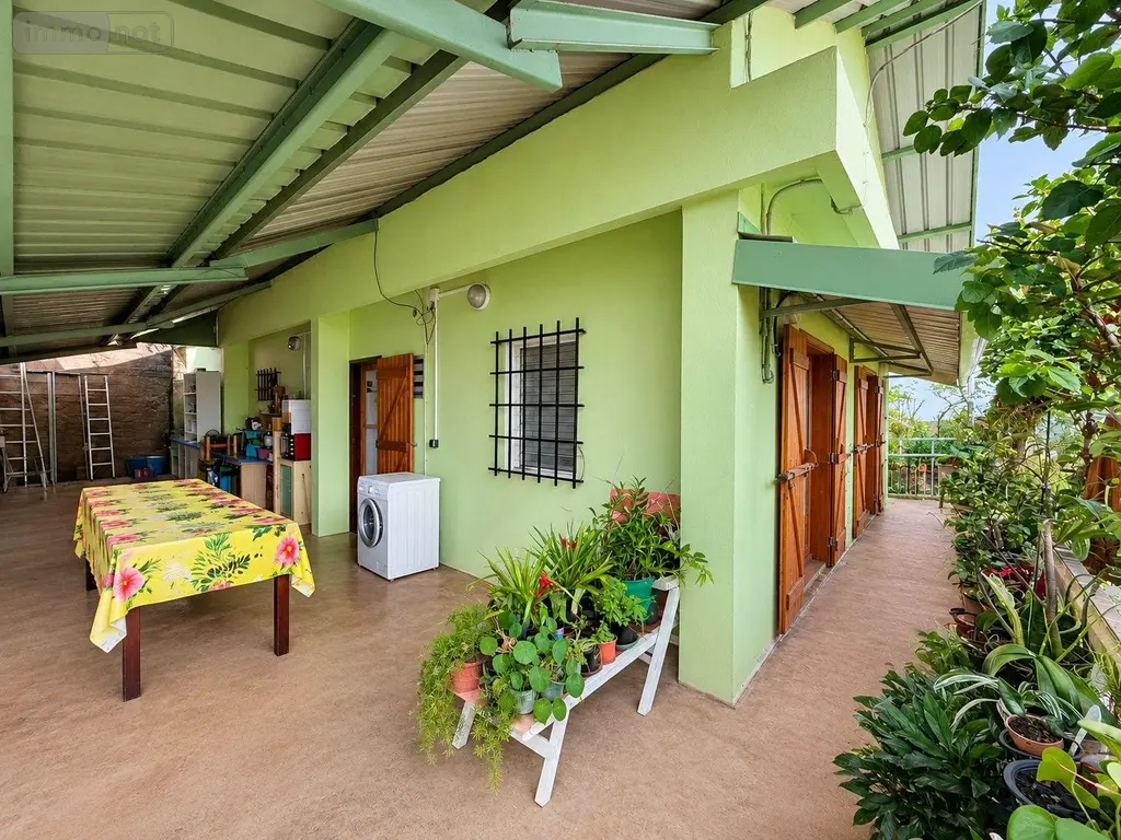 Maison a vendre Saint-Denis 97400 La Réunion 974 75 m2 4 pièces 376700 euros 97405/316 001